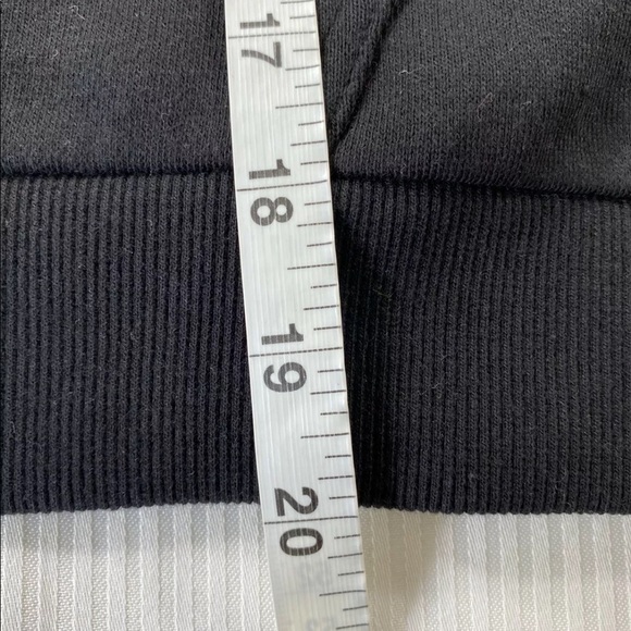 Vans Breast Cancer Awareness Crop Oversized Hoodie - Picture 6 of 15